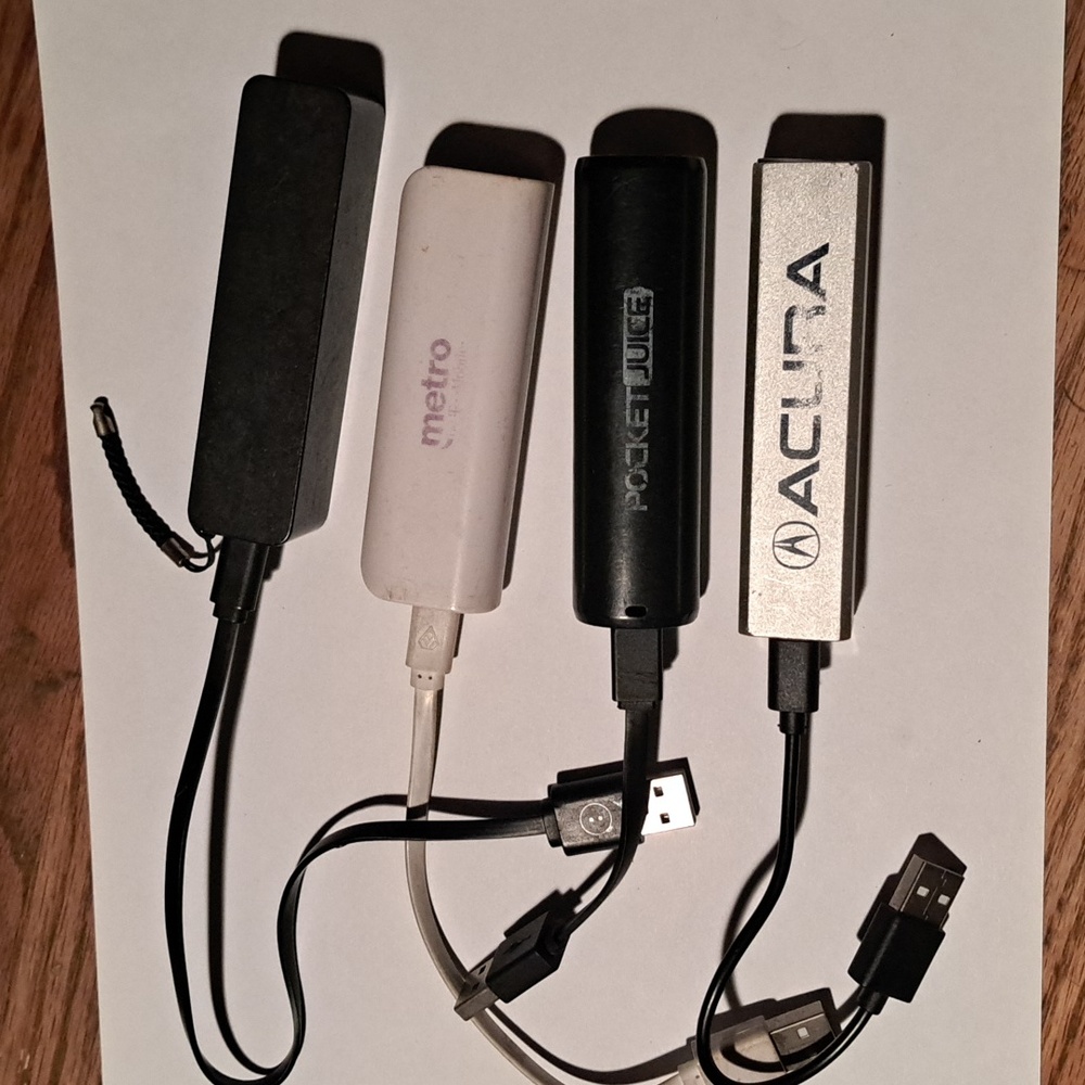 4 Portable Chargers